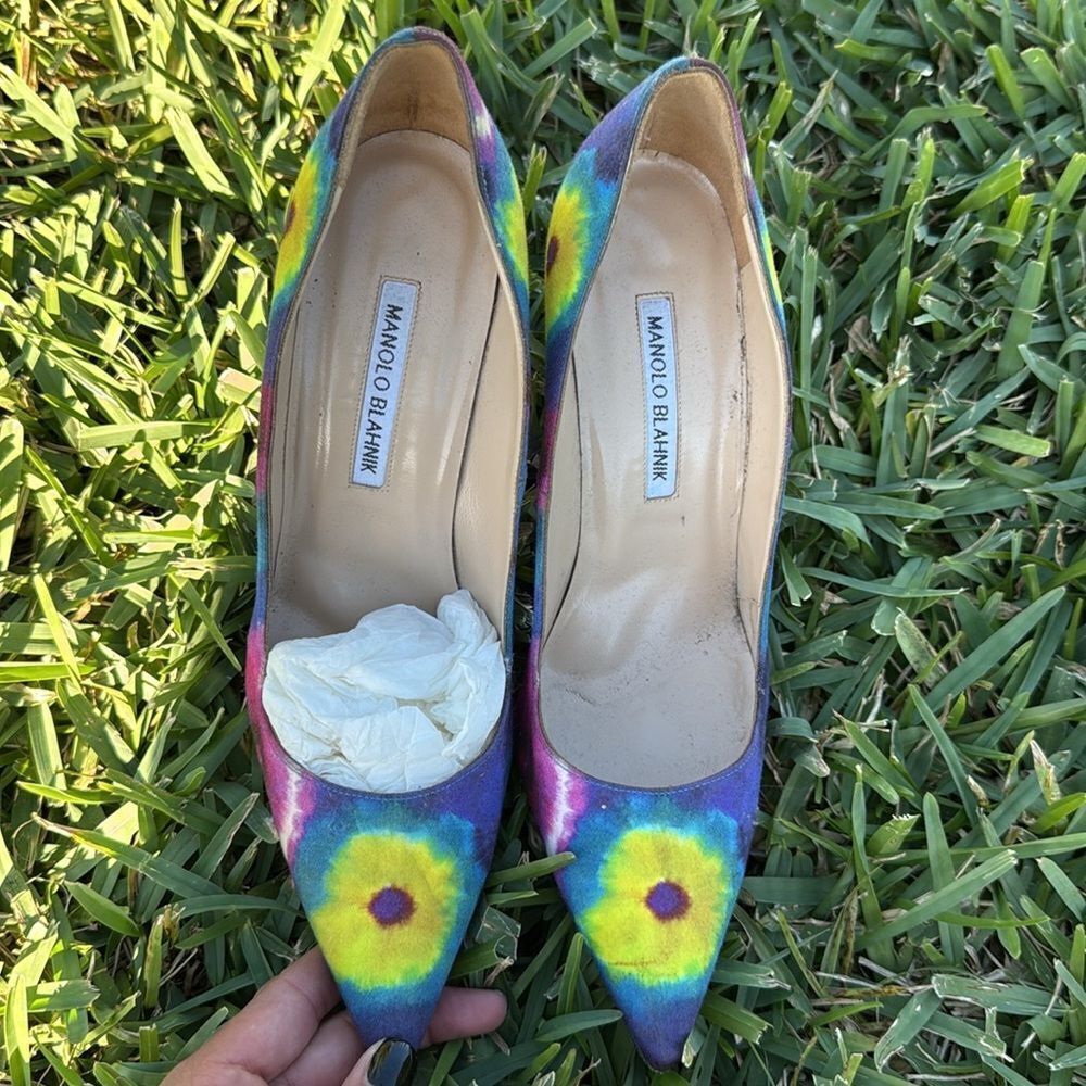 Manolo Blahnik Multicolor Women's Shoes Tie Dye Heels - Like New Size 38 1/2 - Picture 4 of 5
